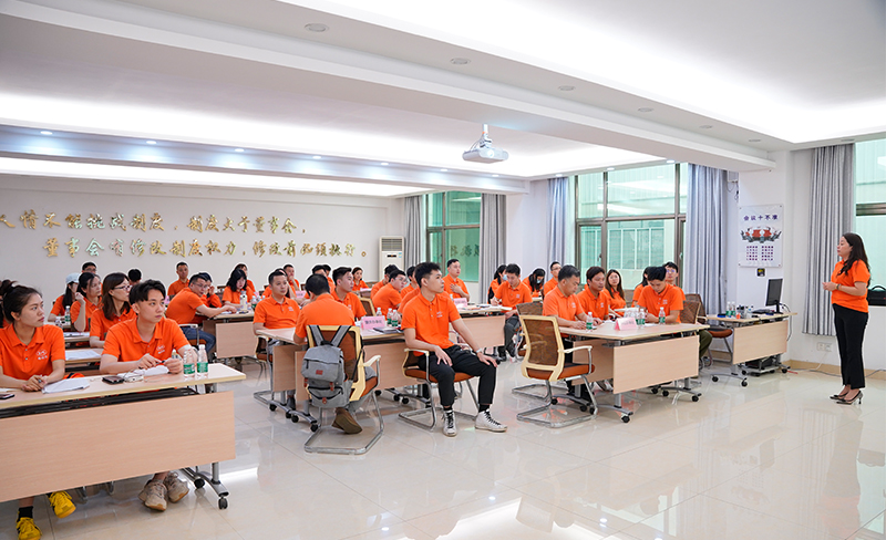 草莓APP在线观看电线电缆首届实战技能PK赛火光四溅，速来围观！